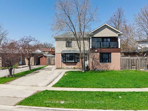 214 Folkstone Cres, Brampton, ON, L6T3N6 | Card Image