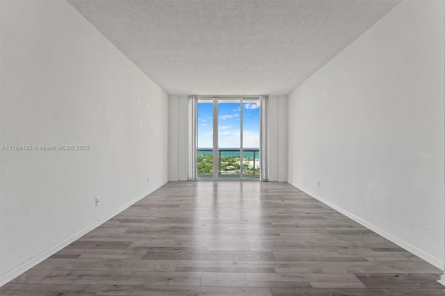 24 - 19380 Collins Ave, Condo with 1 bedrooms, 1 bathrooms and null parking in Sunny Isles Beach FL | Image 10