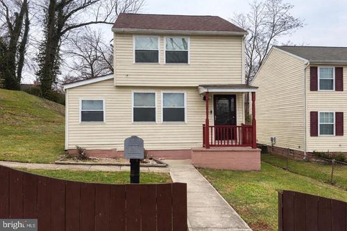 815 Kayak Ave, CAPITOL HEIGHTS, MD, 20743-4006 | Card Image