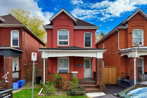 30 Ruth St, Hamilton, ON, L8L6R1 | Card Image