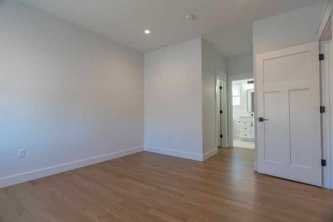 3 - 3 Potter St, Condo with 4 bedrooms, 5 bathrooms and 2 parking in Newton MA | Image 24