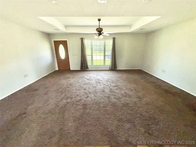 1219 Nw 3 Rd Cir, House other with 3 bedrooms, 2 bathrooms and null parking in Stigler OK | Image 5