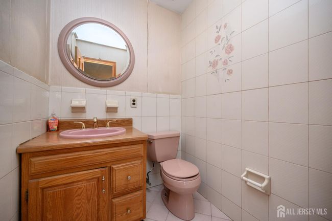 98 S Cliff Rd, House other with 4 bedrooms, 4 bathrooms and null parking in Colonia NJ | Image 19