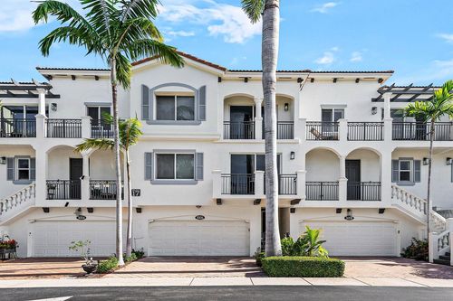 3006-3006 Waterside Cir, Boynton Beach, FL, 33435-6402 | Card Image