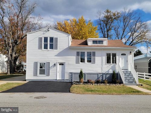 2621 N Snyder Ave, Sparrows Point, MD, 21219-1723 | Card Image