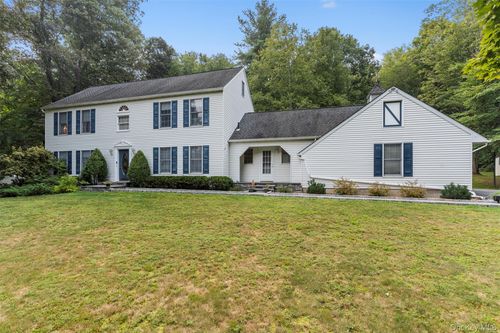 81 Cooper Dr, Verbank, NY, 12585-5000 | Card Image