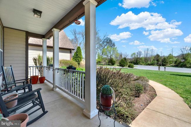 1058 Marsh Hawk Way, House other with 4 bedrooms, 4 bathrooms and null parking in Shepherdstown WV | Image 73