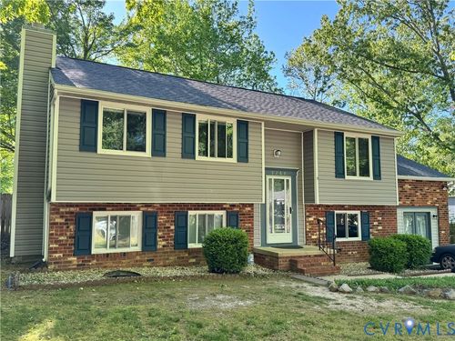 5266 Hallmark Dr, North Chesterfield, VA, 23234-4574 | Card Image