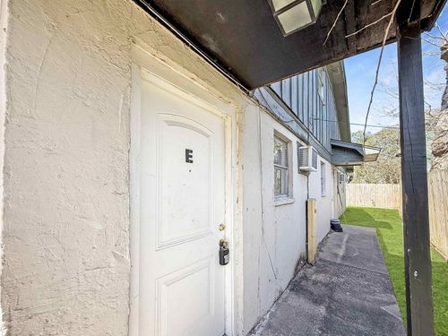 apt-e-615 Adams St, Beaumont, TX, 77705-4138 | Card Image