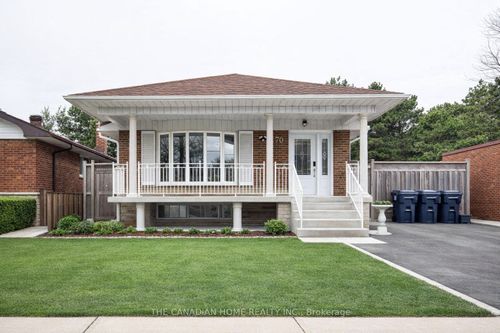 70 Moraine Hill Dr, Scarborough, ON, M1T2A2 | Card Image