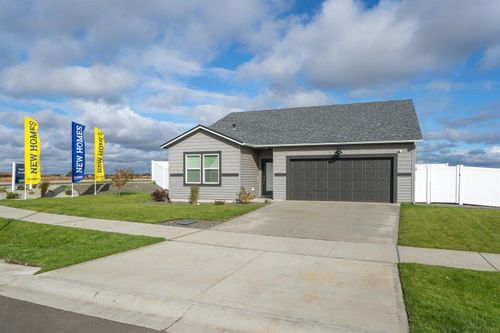 74 S Airlift St, Airway Heights, WA, 99001-7700 | Card Image