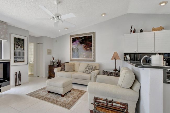 6778 Woodbridge Drive, Townhouse with 3 bedrooms, 3 bathrooms and null parking in Boca Raton FL | Image 16