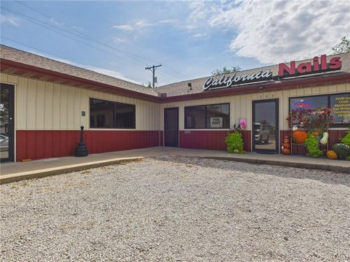 302 E 23rd St, Fort Scott, KS, 66701-3008 | Card Image