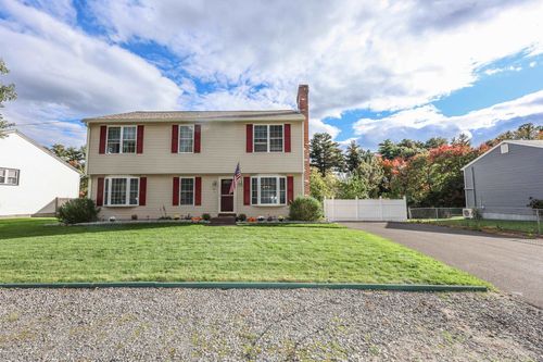 23 Hassel Brook Road, Nashua, NH, 03060 | Card Image