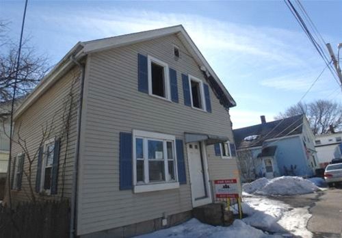 14 Martin Ct, Pawtucket, RI, 02860-2815 | Card Image