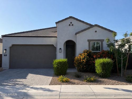 1734 E Questa Dr, Phoenix, AZ, 85024-5324 | Card Image