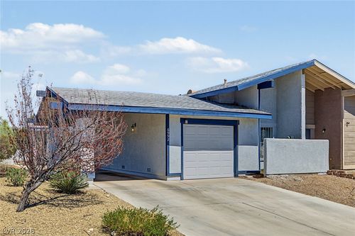 6992 Quarry Dr, Las Vegas, NV, 89147-4455 | Card Image
