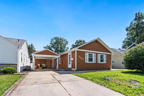 2805 Fairoak Dr, Fort Wayne, IN, 46809-2331 | Card Image