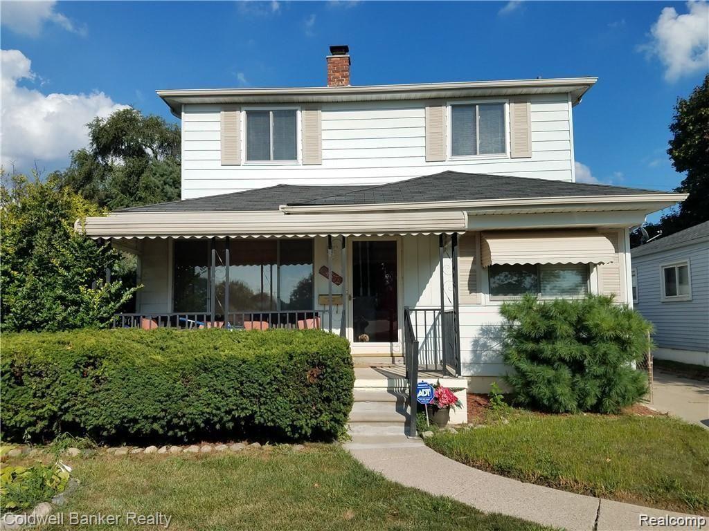 Schroeder Ave, Eastpointe, MI 48021