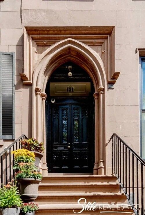 151 Avenue B, New York, NY, 10009-5002 | Card Image