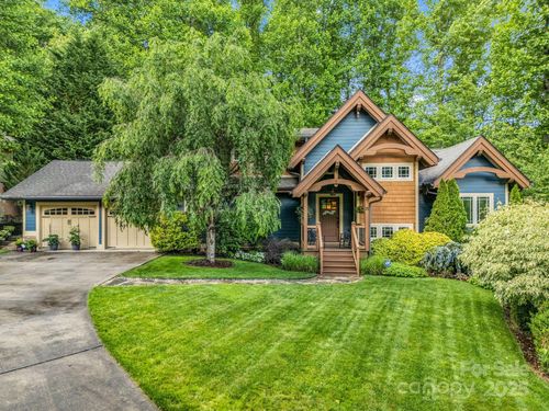 15 Sandy Br, Black Mountain, NC, 28711-8832 | Card Image