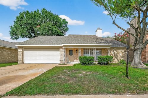 9635 Dapple Ln, Houston, TX, 77065-4423 | Card Image