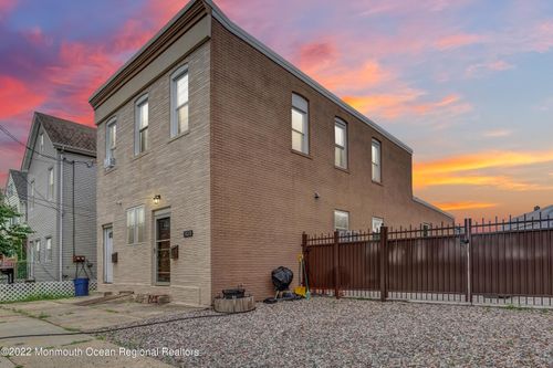 2-3022 S Wood Ave, Linden, NJ, 07036-3565 | Card Image