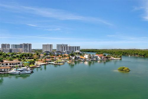 917-400 Sunny Isles Blvd, Sunny Isles Beach, FL, 33160-5089 | Card Image