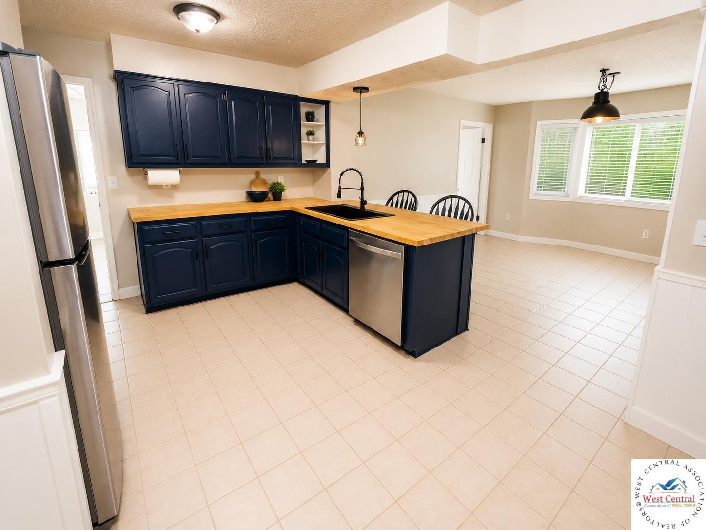 Residential in Garden City 5