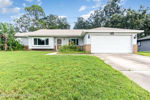 819 Glencove Ave Nw, PALM BAY, FL, 32907-7036 | Card Image