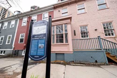 5633 Morris St, Halifax, NS, B3J1C4 | Card Image