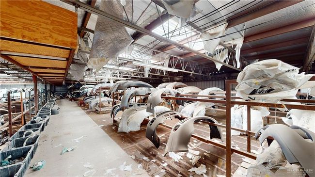 View of misc room | Image 16