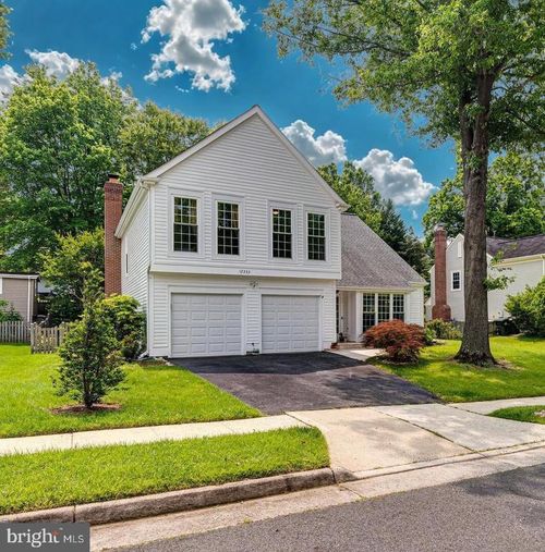 12333 Cliveden St, HERNDON, VA, 20170-2520 | Card Image