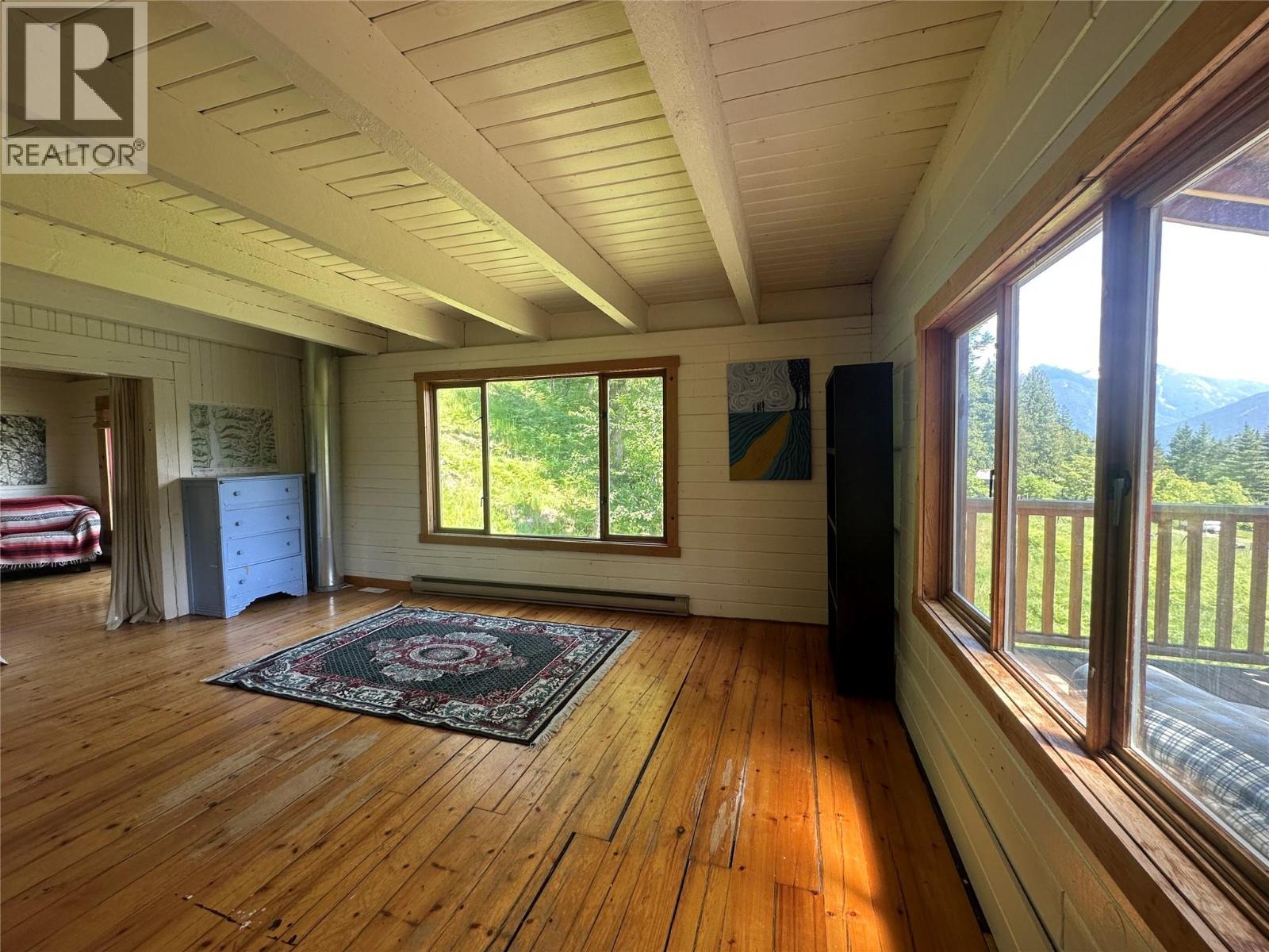 Residential in Kaslo 3