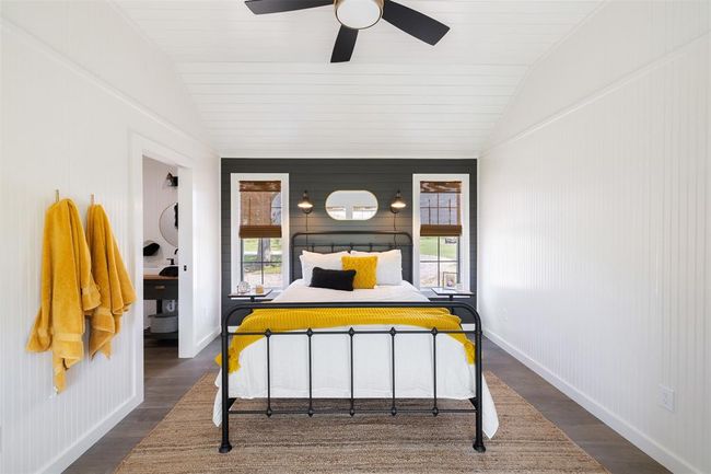 Bedroom 1 in Guest Home/Office | Image 22