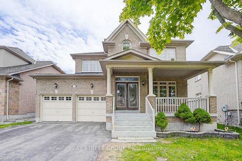 94 Castleview Cres, Markham, ON, L6C3C4 | Card Image