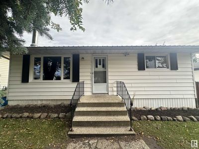 4732 47 St, House other with 2 bedrooms, 1 bathrooms and null parking in Onoway AB | Image 2