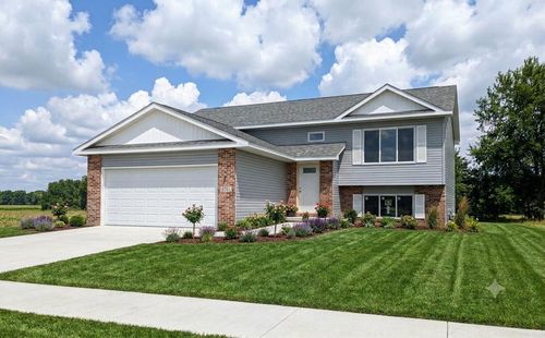 6761 Whitcomb St, Merrillville, IN, 46410-5866 | Card Image