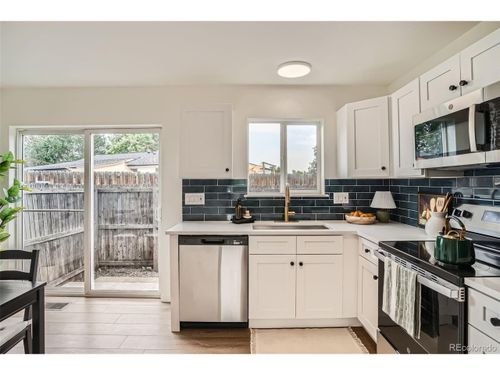 c-16353 E 17th Pl, Aurora, CO, 80011-5982 | Card Image