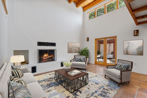 apt-8-707 E Palace Ave, Santa Fe, NM, 87501-6402 | Card Image