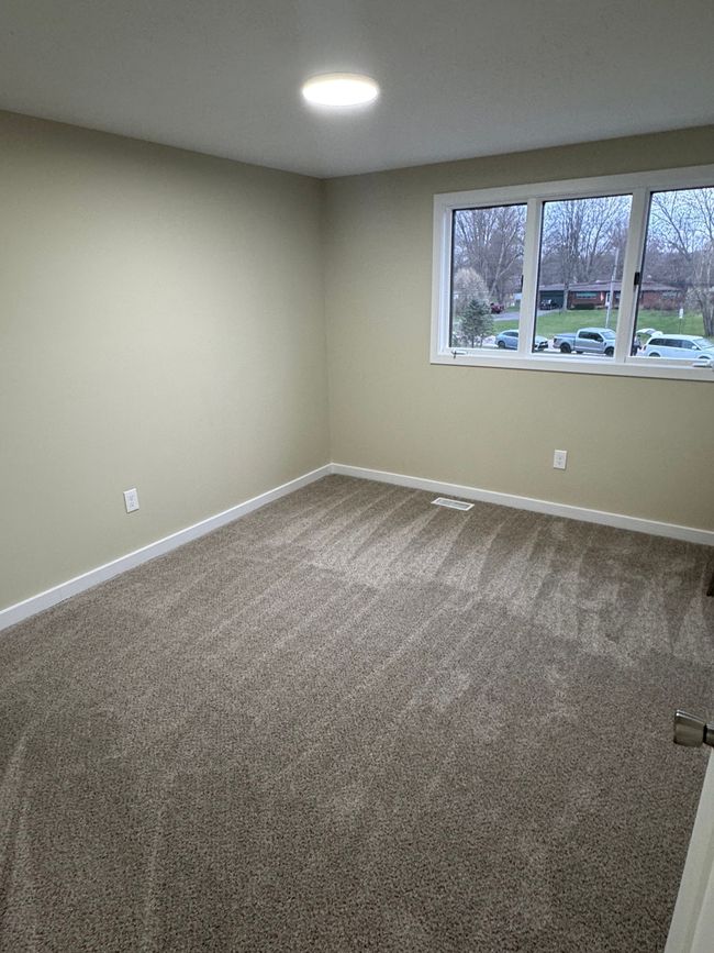 Bedroom 3 | Image 19