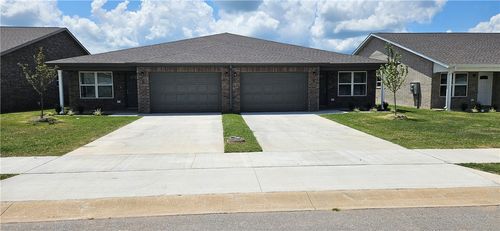519 Nw 68th Ave, Bentonville, AR, 72713 | Card Image