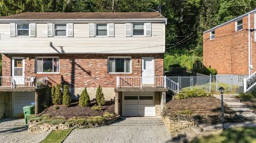 810 Killarney Dr, Castle Shannon, PA, 15234-2505 | Card Image