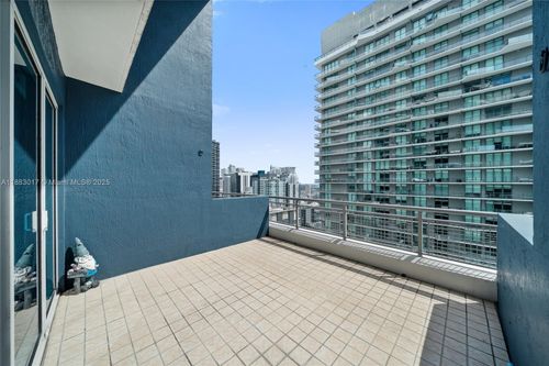 apt-4008-60 Sw 13th St, Miami, FL, 33130-4358 | Card Image