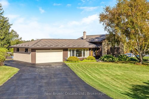 9412 Sideroad 17, Hillsburgh, ON, N0B1Z0 | Card Image