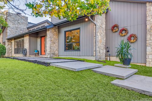 8537 Classic Oaks Ln, San Antonio, TX, 78255-3507 | Card Image