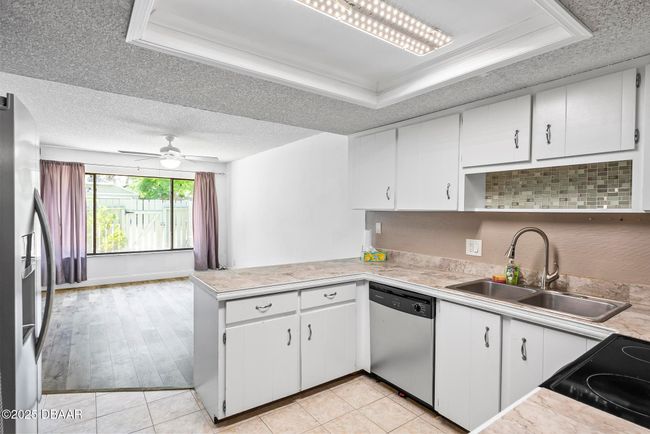 149 Pine Cone Trl, Townhouse with 2 bedrooms, 3 bathrooms and null parking in Ormond Beach FL | Image 13