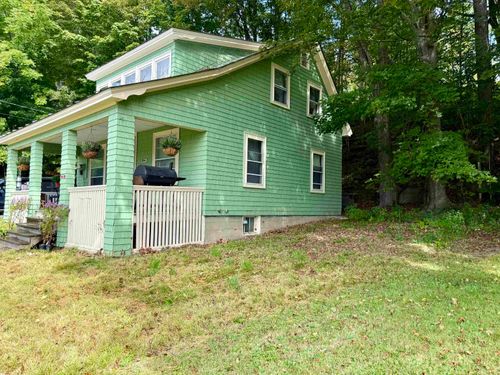 226 N Main St, Bethel, VT, 05032-9687 | Card Image