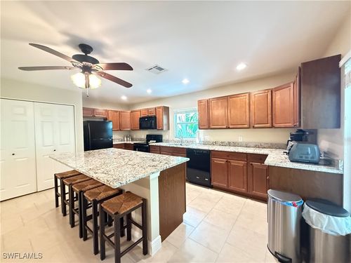 6140 Standing Oaks Ln, NAPLES, FL, 34119-1228 | Card Image