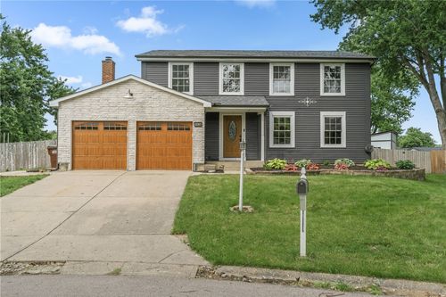 9976 Ainsworth Ct, Miamisburg, OH, 45342-4570 | Card Image